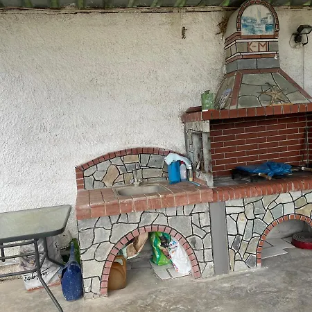 Seaside With Private Garden Apartament *